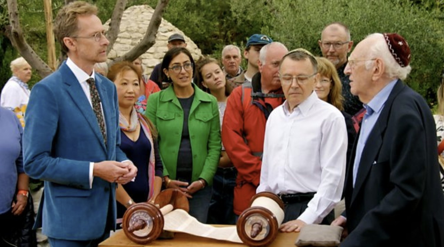 Featured image for “Kehillat Kernow on BBC Antiques Roadshow”