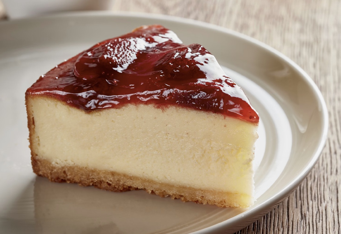 Strawberry Cheesecake, photo by Orkun Orcan