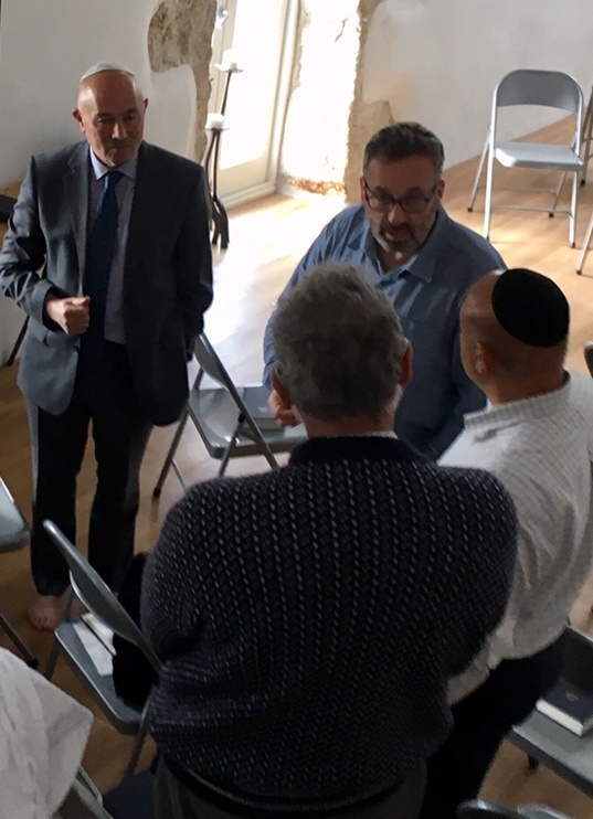 Members at Yom Kippur 5780, photo by Mai